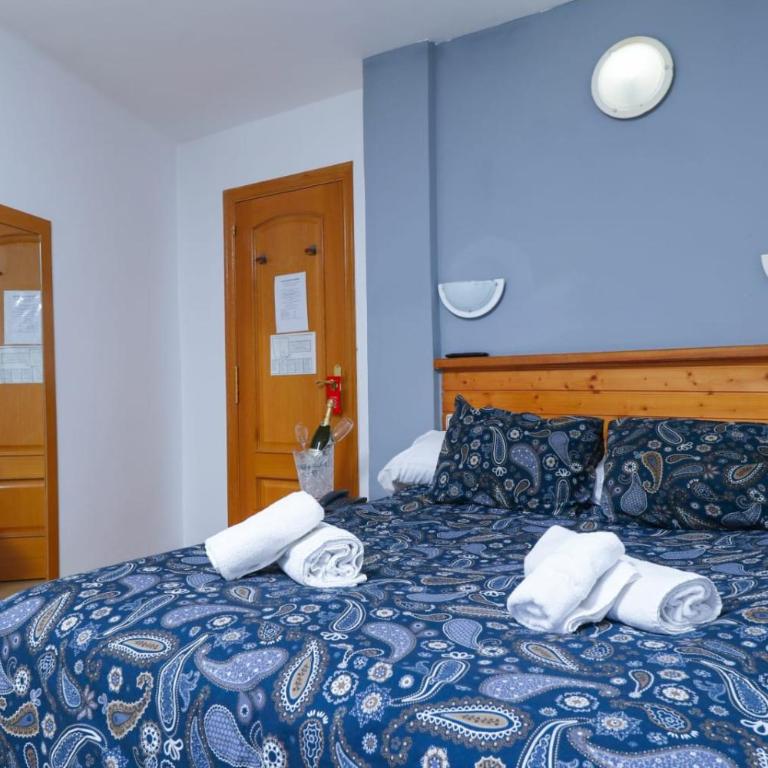 Hotel Merino - Habitación Doble - 1 o 2 camas - 1