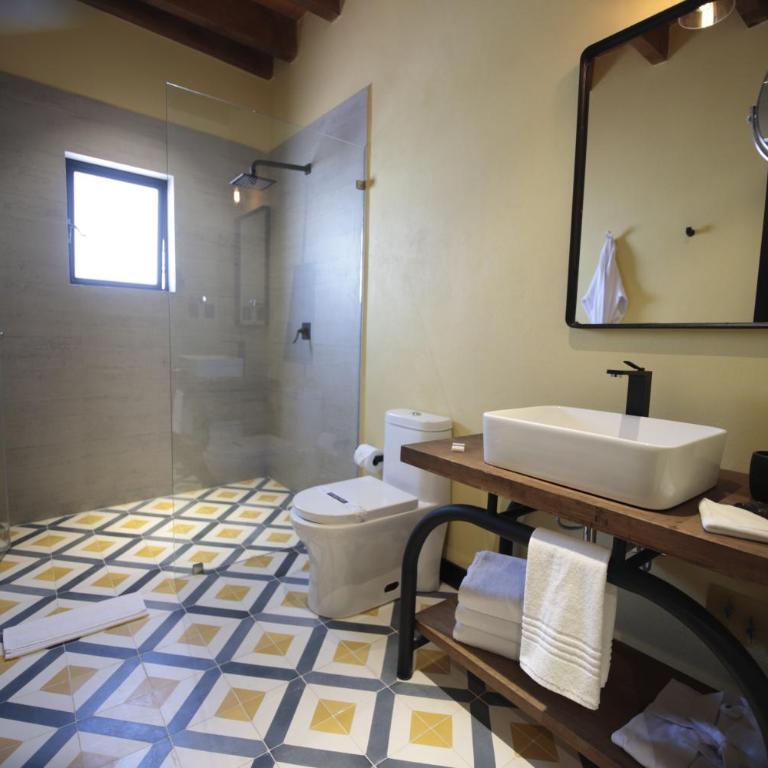 Antigua Trece Hotel Fusión & SPA - Jr Suite King - 8