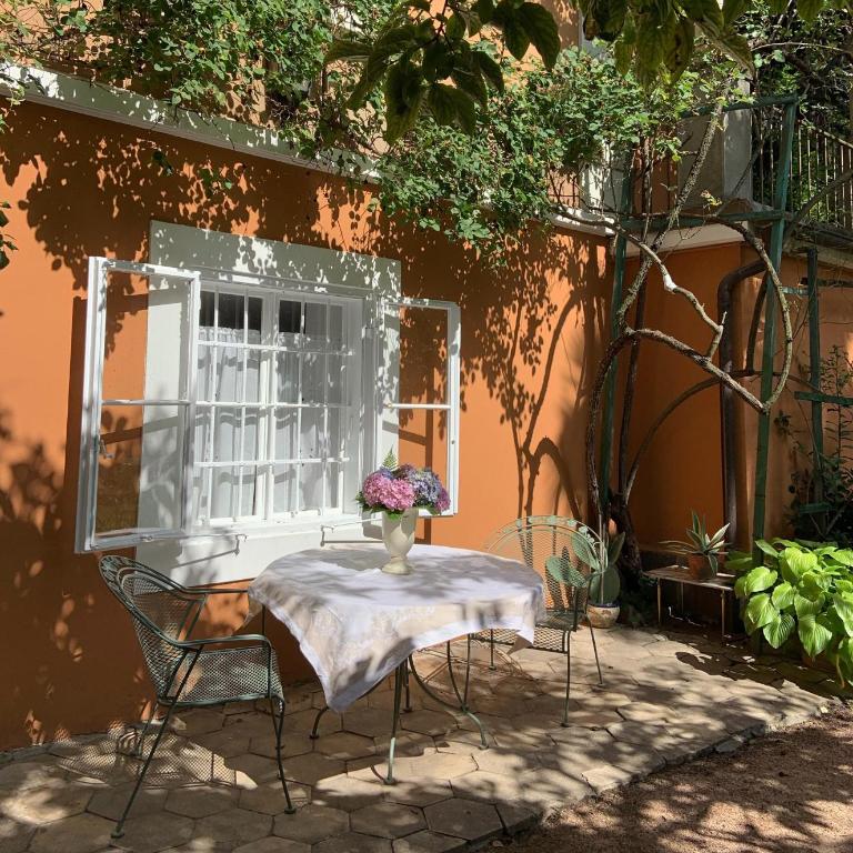 Cozy Apartment in a Historic Villa - Appartamento con 2 Camere da Letto - 1