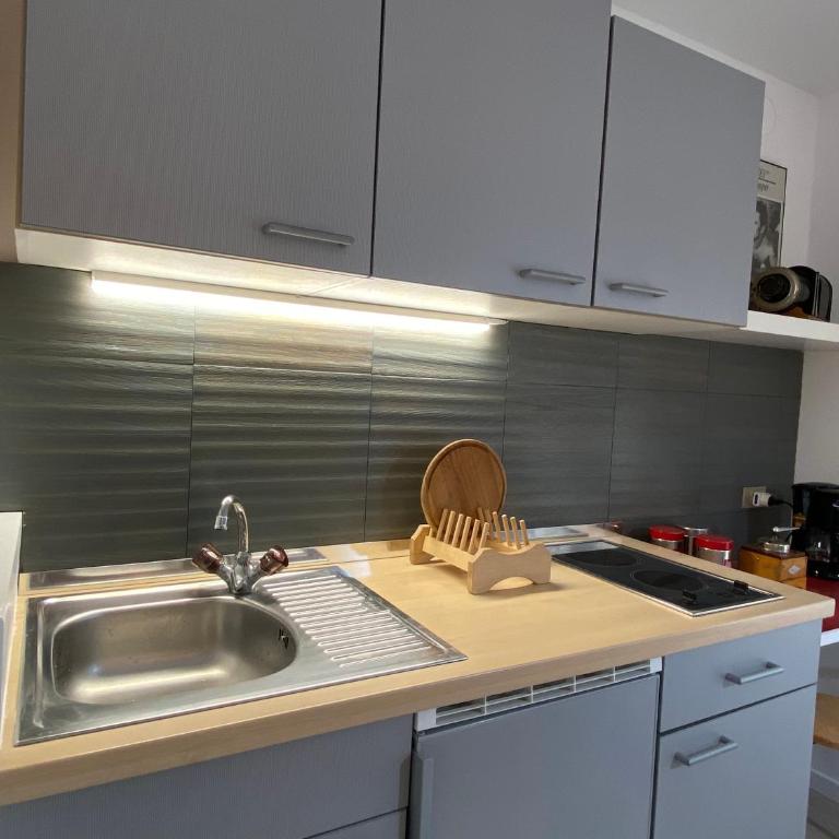 Cozy Apartment in a Historic Villa - Appartamento con 2 Camere da Letto - 14