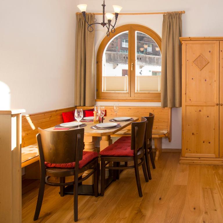 Ferienappartements Landhof - Apartment mit 2 Schlafzimmern (6 Erwachsene) - 2