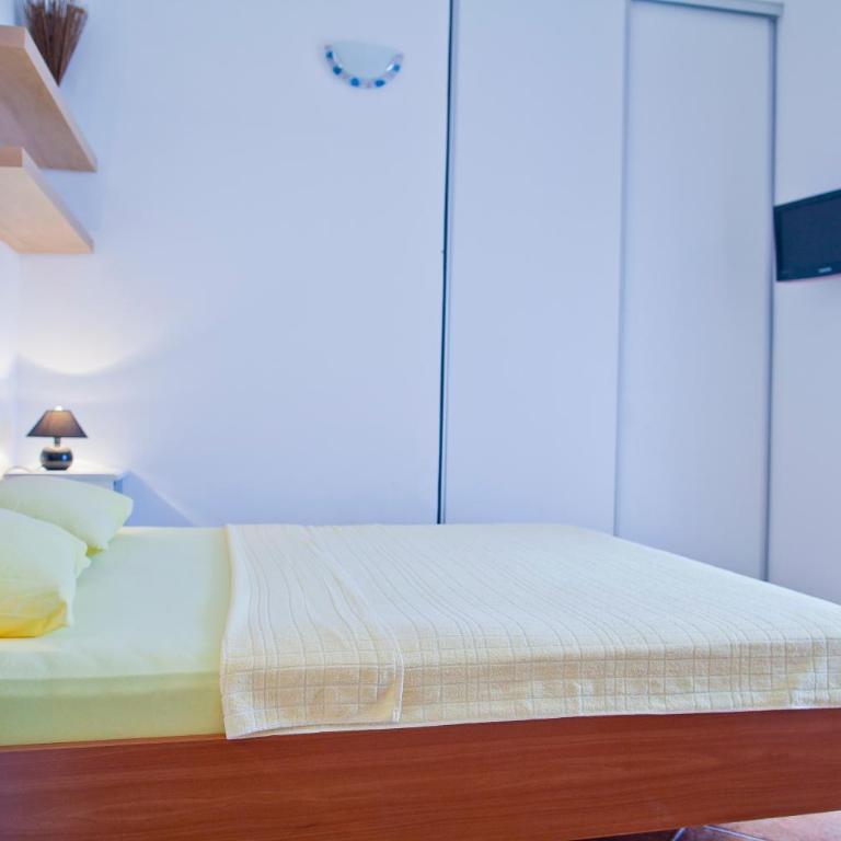 Apartments Mandarina Garden - Apartman s 1 Spavaćom Sobom, Balkonom i Pogledom na More - 18