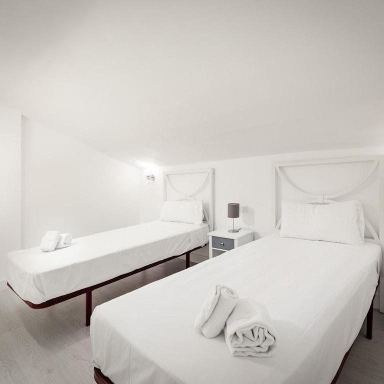 Estepona - Playa - Villa de 3 dormitorios con acceso directo a la piscina y al lado del mar Si7 - Apartamento - 14