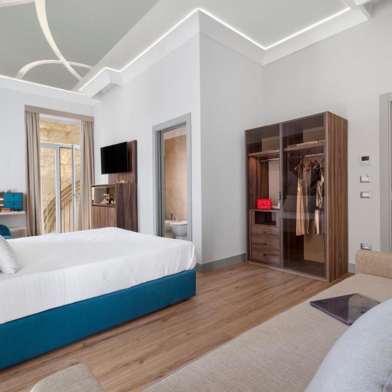 Elys Suites - Superior Double Room - 5