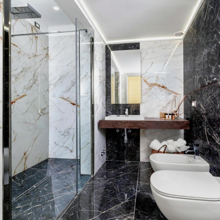 Elys Suites - Standard Double Room - 5