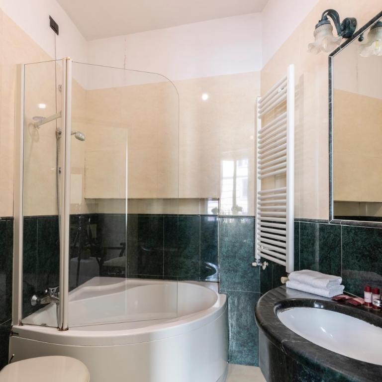 Hotel Coppede' - Classic Quadruple Room - 3