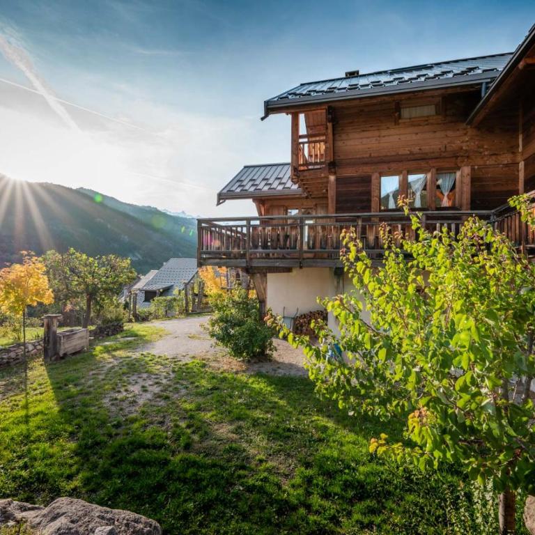 Chalet Hibou, large chalet with mountain views and close to slopes - Chalet - 35