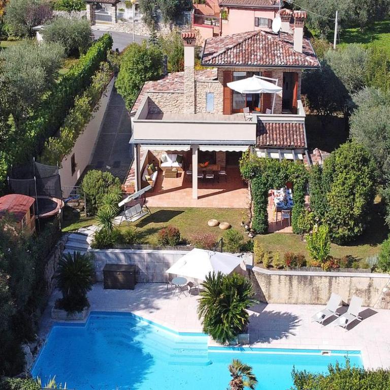 Villa Riai - Villa - 10