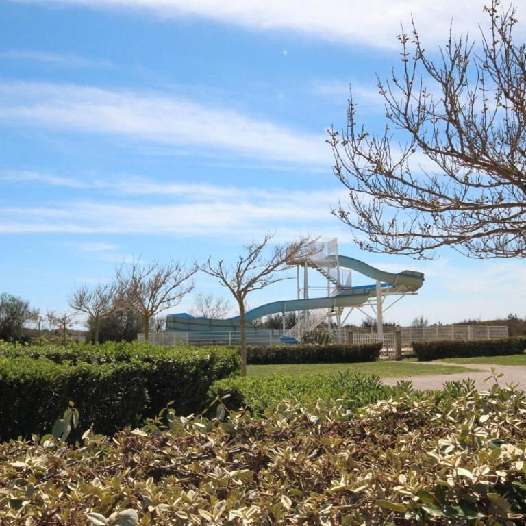 Jolie maison d'angle, pour 4 couchages, terrasse, résidence piscine commune à 400m plage de PORTIRAGNES PLAGE LRJP134 - Maisonnette - 20