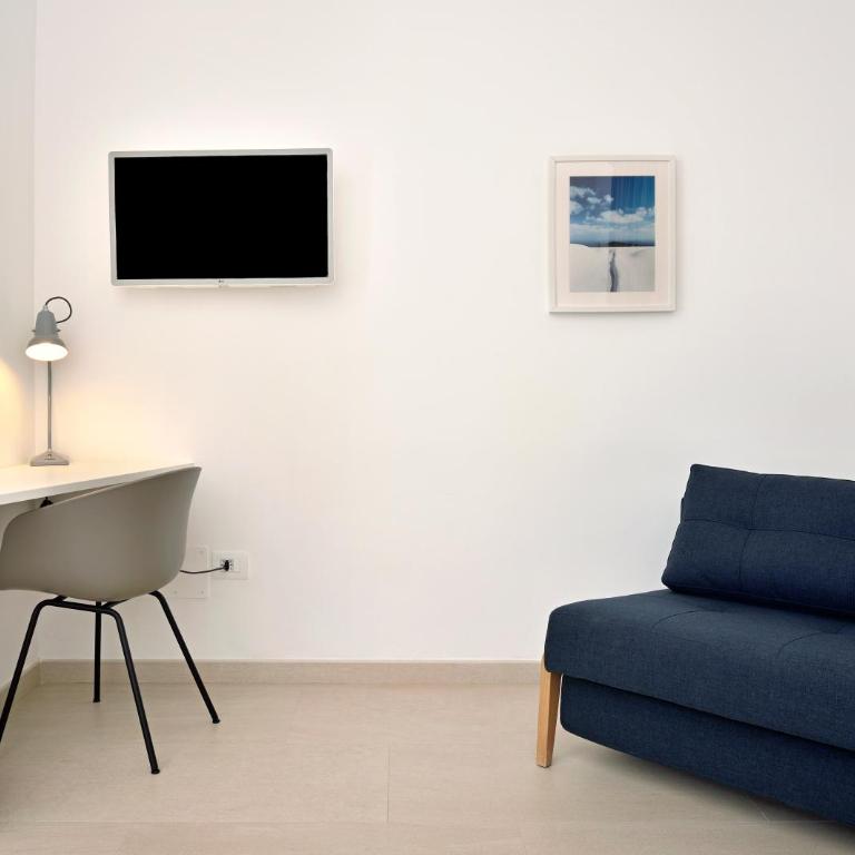 One - King Room - 2
