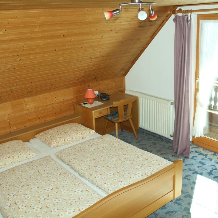 Appartement Pension Grasser - Apartment mit 1 Schlafzimmer und Balkon - 5