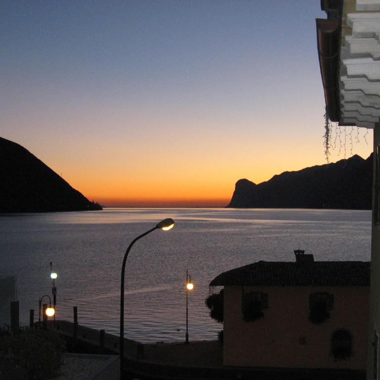 Casa Sandra Bertolini Appartamenti - Two-Bedroom Apartment - 10