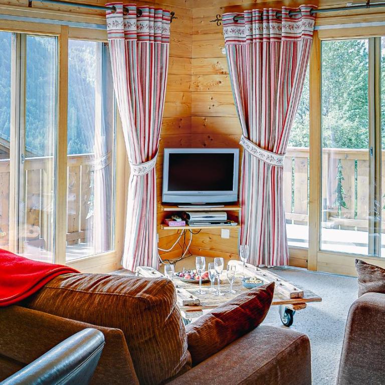 Tarine - Chalet - BO Immobilier- Châtel Multipass Activités Été 2026 offert par votre hôte - Chalet mit 4 Schlafzimmern - 3