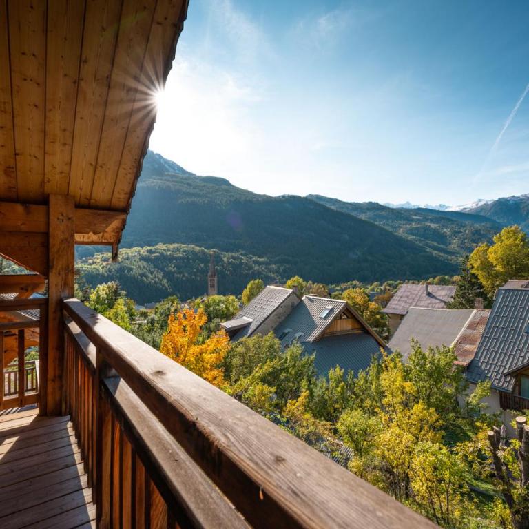 Chalet Hibou, large chalet with mountain views and close to slopes - Chalet - 23