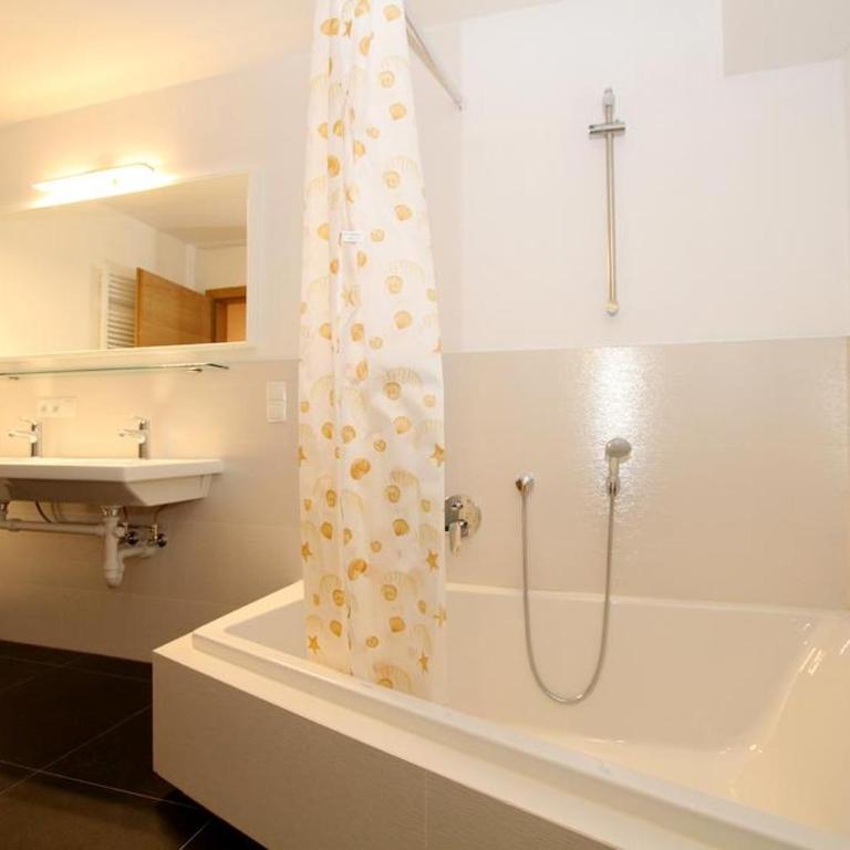 Ibex Hostel - Apartment mit 2 Schlafzimmern und Küche - 10