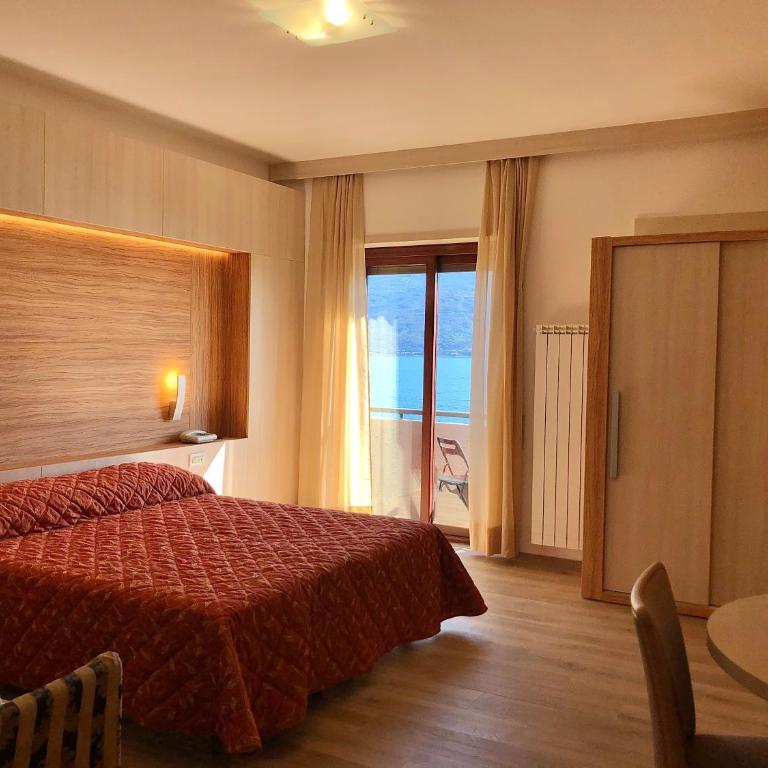 Hotel Palazzina - Camera Deluxe con Vista Lago - 1
