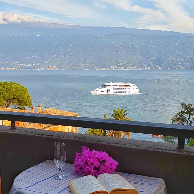Hotel Palazzina - Camera Deluxe con Vista Lago - 4