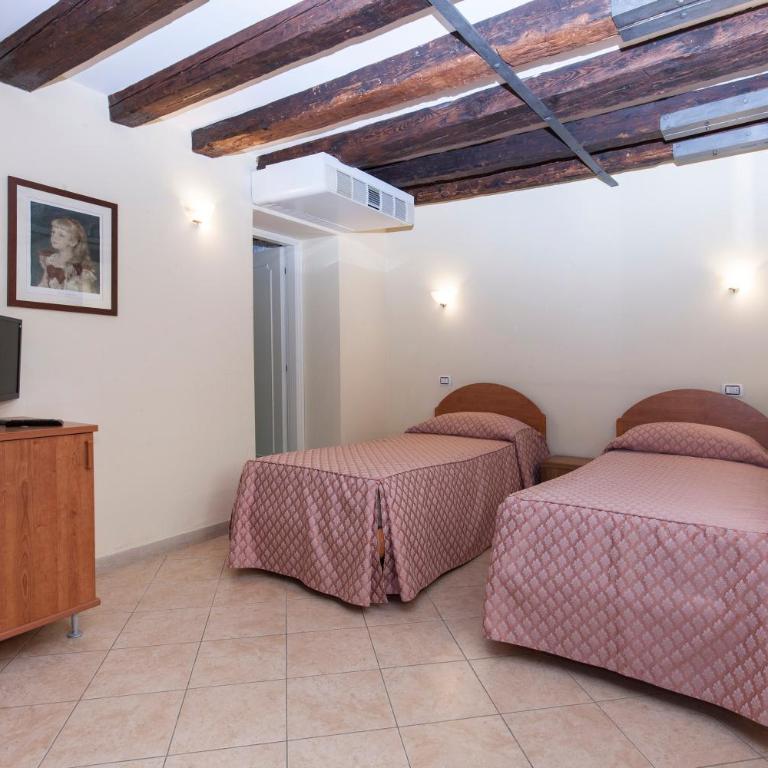 Casa Del Melograno - Camera Budget Matrimoniale/Doppia con Letti Singoli - 5