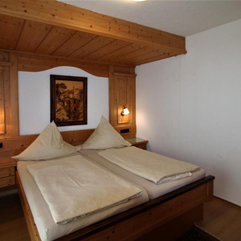 Alpenflair Ferienwohnungen Gästehaus Tepferdt - Apartment mit Terrasse - 4