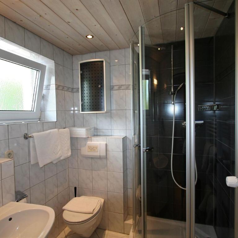 Alpenflair Ferienwohnungen Gästehaus Tepferdt - Apartment mit Terrasse - 5