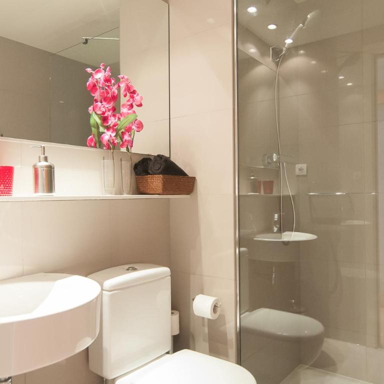 Livingstone - Two-Bedroom Apartment - Urgell, 46 - 15