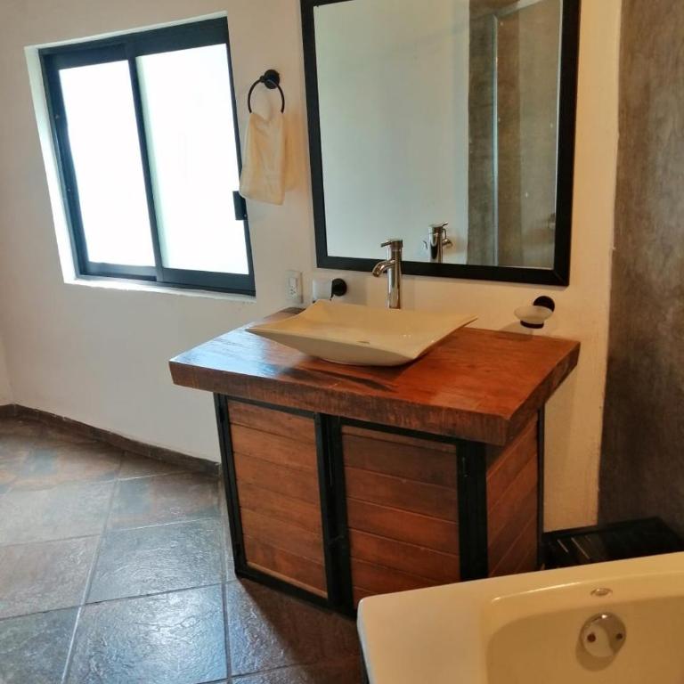 Mazamitla Pinos del Rio - Habitación Cuádruple con bañera - 29