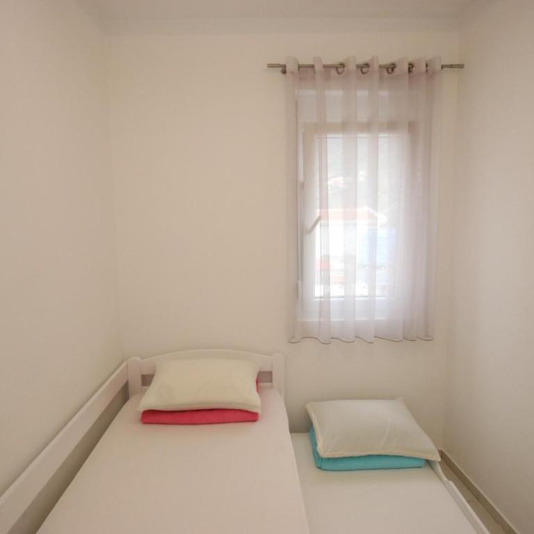 Relax Apartmani - Apartman sa Balkonom - 13