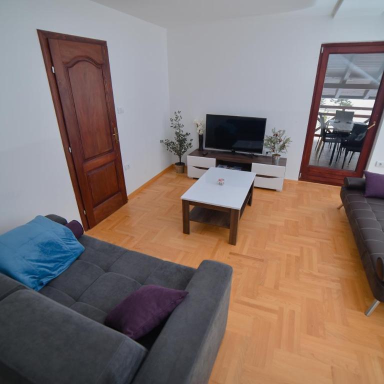 Ski House Tornik Zlatibor - Vacation Home - 40