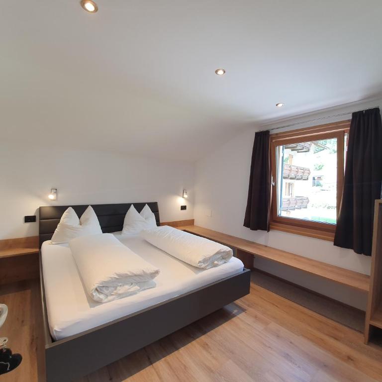 Haus Herta B&B - Camera Quadrupla con Bagno Privato - 2