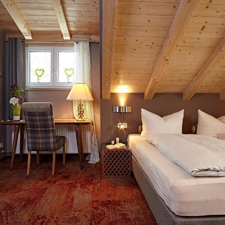 Vintage Hotel Charivari- Sommer Hörnerbahnen kostenlos mit Restaurant - Doppelzimmer - 1