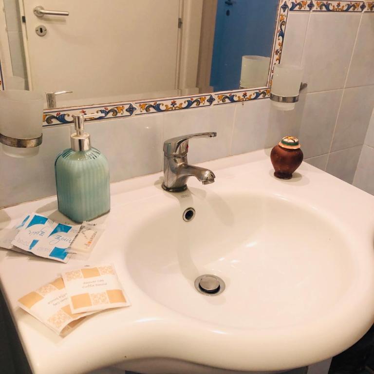 Caio Asinio Apartment - Appartamento con 2 Camere da Letto - 68