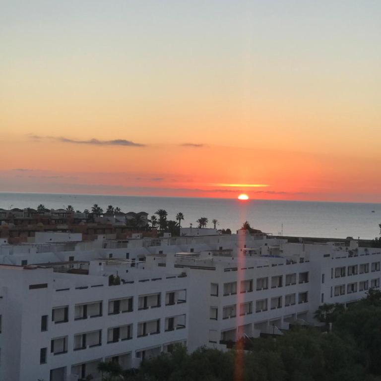 Atico con piscina privada y vistas al mar - Apartamento con vistas al mar - 2