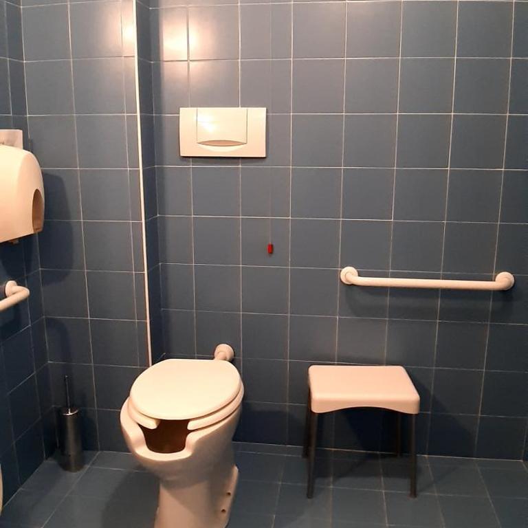 Casa Santa Caterina e Sant Antonio - Camera Doppia con Letti Singoli con Accesso Disabili - 5