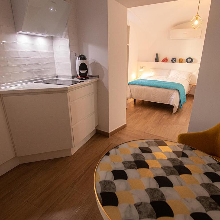 Apartamentos Turísticos AbrilyMarzo - Estudio con 1 cama grande - 5