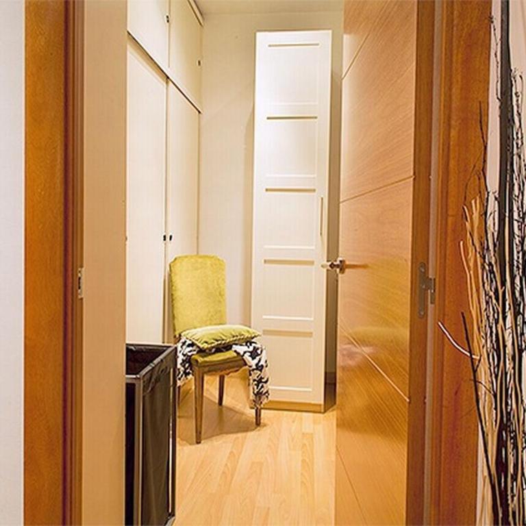 Livingstone - Three-Bedroom Apartment - Diputació, 113 - 4