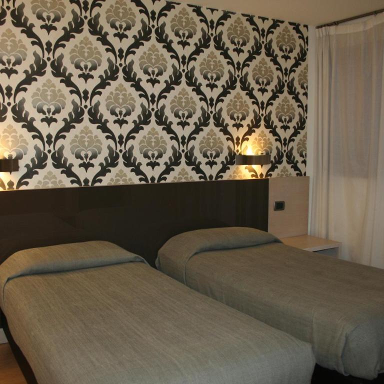 Hotel Residence Ristorante Ramandolo - Camera Tripla - 5