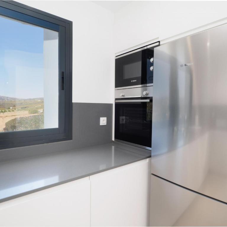 2306 - Brand new apt, walking distance to beach! - Apartamento de 2 dormitorios - 12