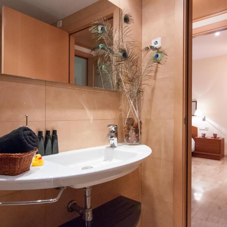 BizFlats Garden House - Two-Bedroom Apartment - Ribes, 26 - 4