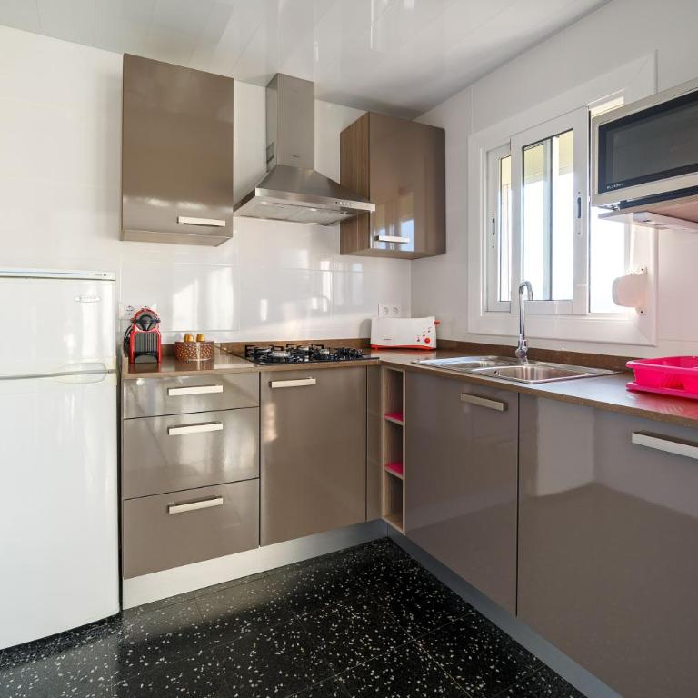 Apartamentos Costa Brava Las Vistas - Apartamento de 3 dormitorios - 16