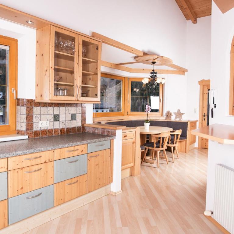 Apart&Chalet Chiara - Chalet mit 3 Schlafzimmern - 2