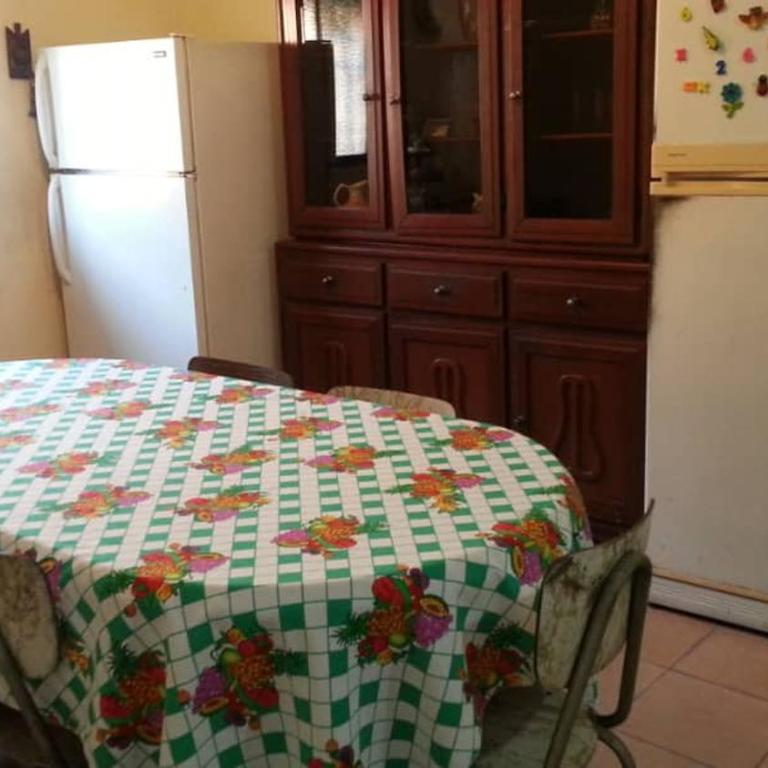Candida - Single Room with Shared Bathroom - 1