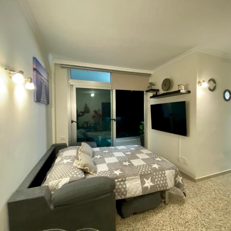 Hermoso Edificio Frente al Mar, a pie de Playa y hermosas vistas - Apartamento de 2 dormitorios - 21