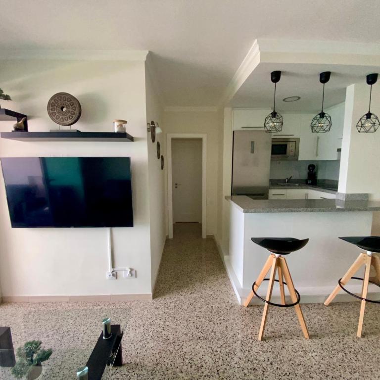 Hermoso Edificio Frente al Mar, a pie de Playa y hermosas vistas - Apartamento de 2 dormitorios - 10