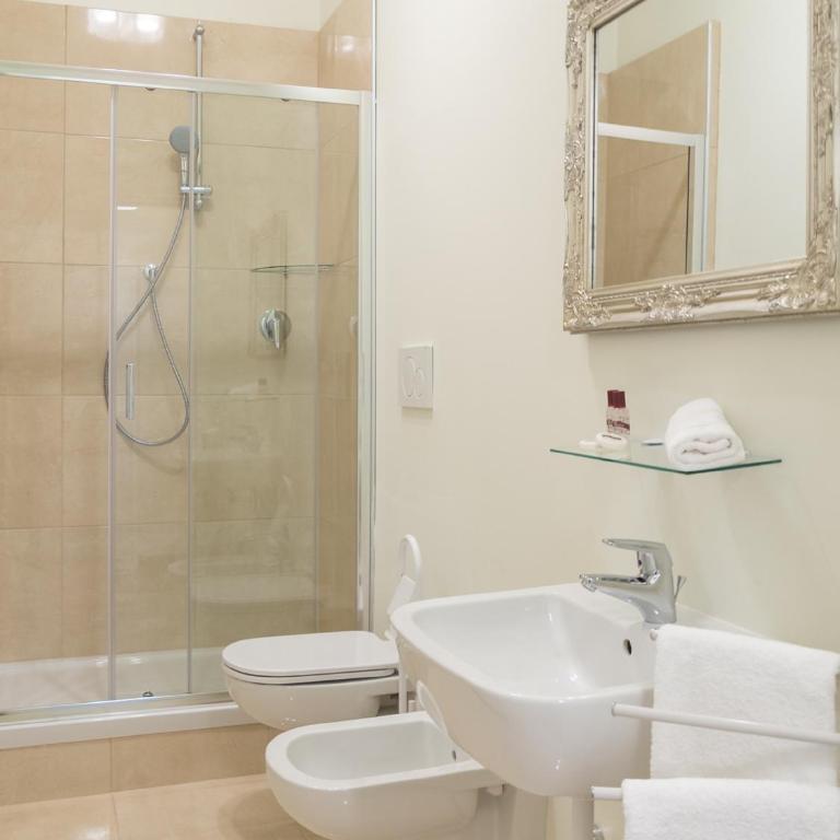 Grand Canal Suite by Wonderful Italy - Deluxe Double Room - 5