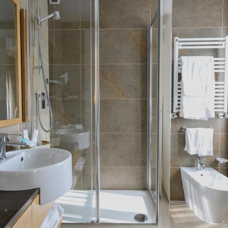 Hotel Sirmione Terme - Camera Matrimoniale Classic con Accesso Spa - 4