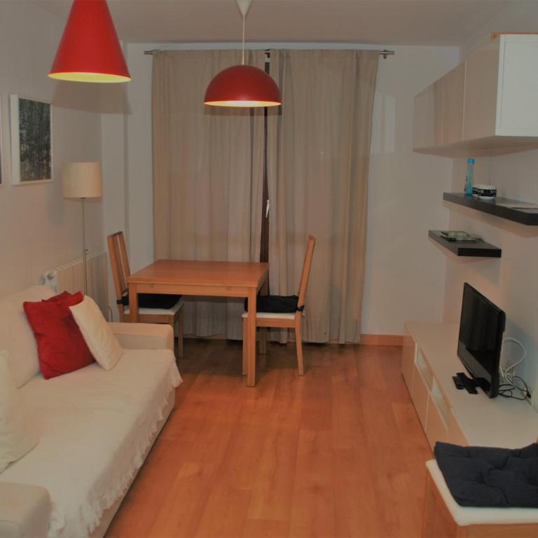 TU APARTAMENTO EN EL VALLE DE TENA en ESCARRILLA - Two-Bedroom Apartment - 3