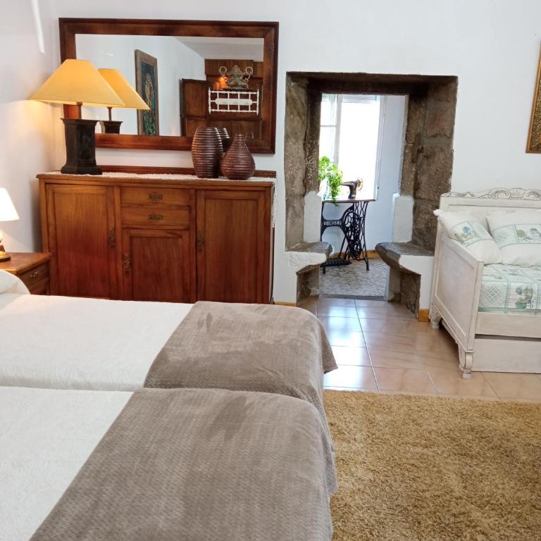 Casa MiraXurés con vistas a la Sierra del Xurés - Casa - 12
