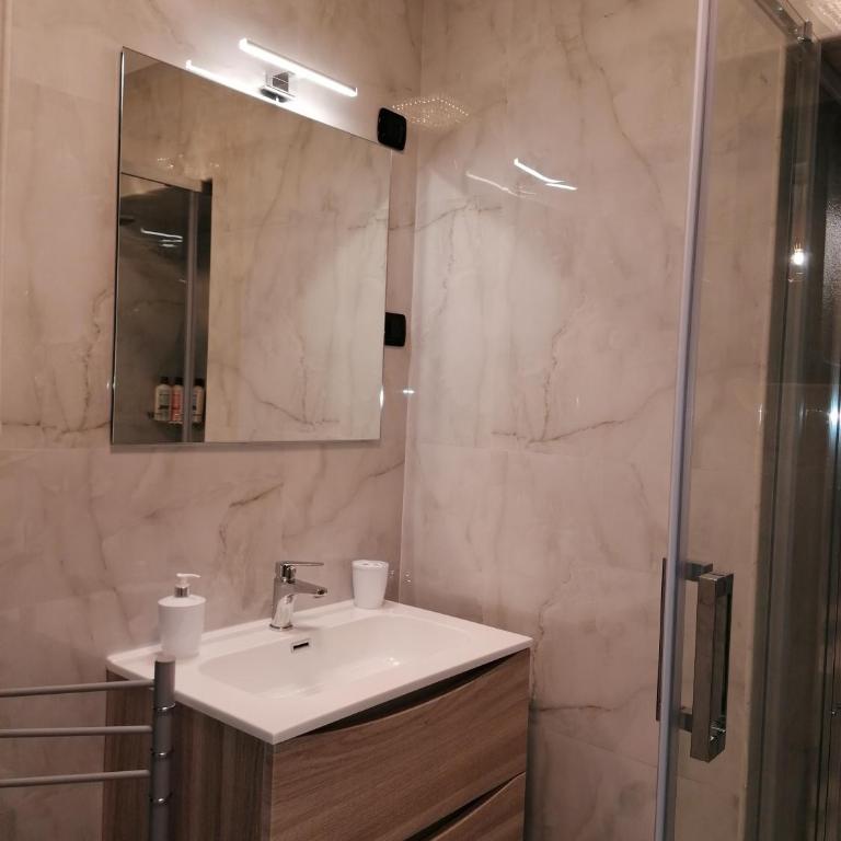 CasaCasetta Suite Appartamento Indipendente - One-Bedroom Apartment - 10