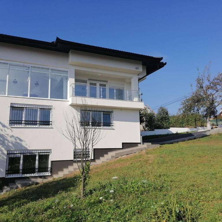 Al Qasr Luxury Villas - Deluxe Villa - 4