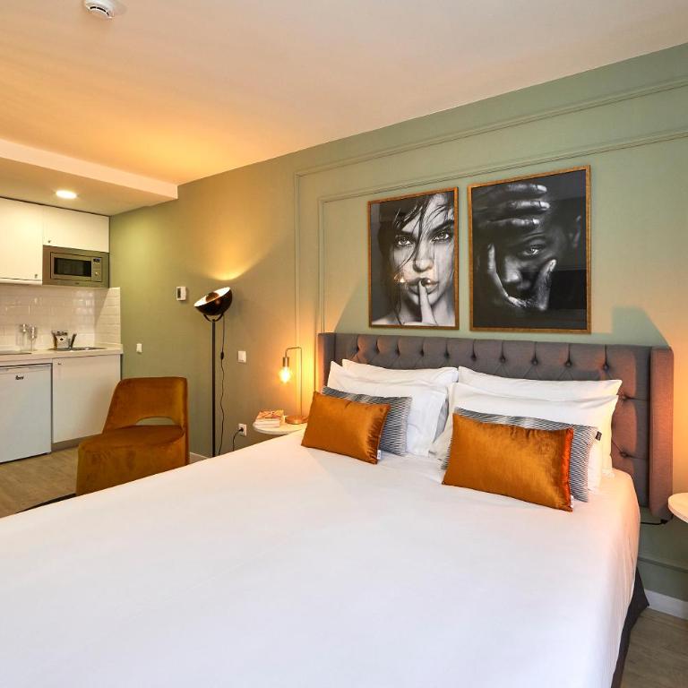 L&H La Latina Selection - Deluxe Double Room - 5